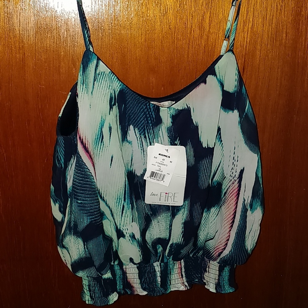 Kohls Crop Top